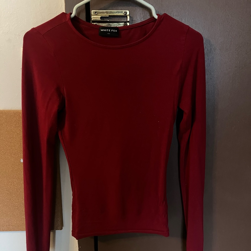Women's White Fox Red Long Sleeve Top